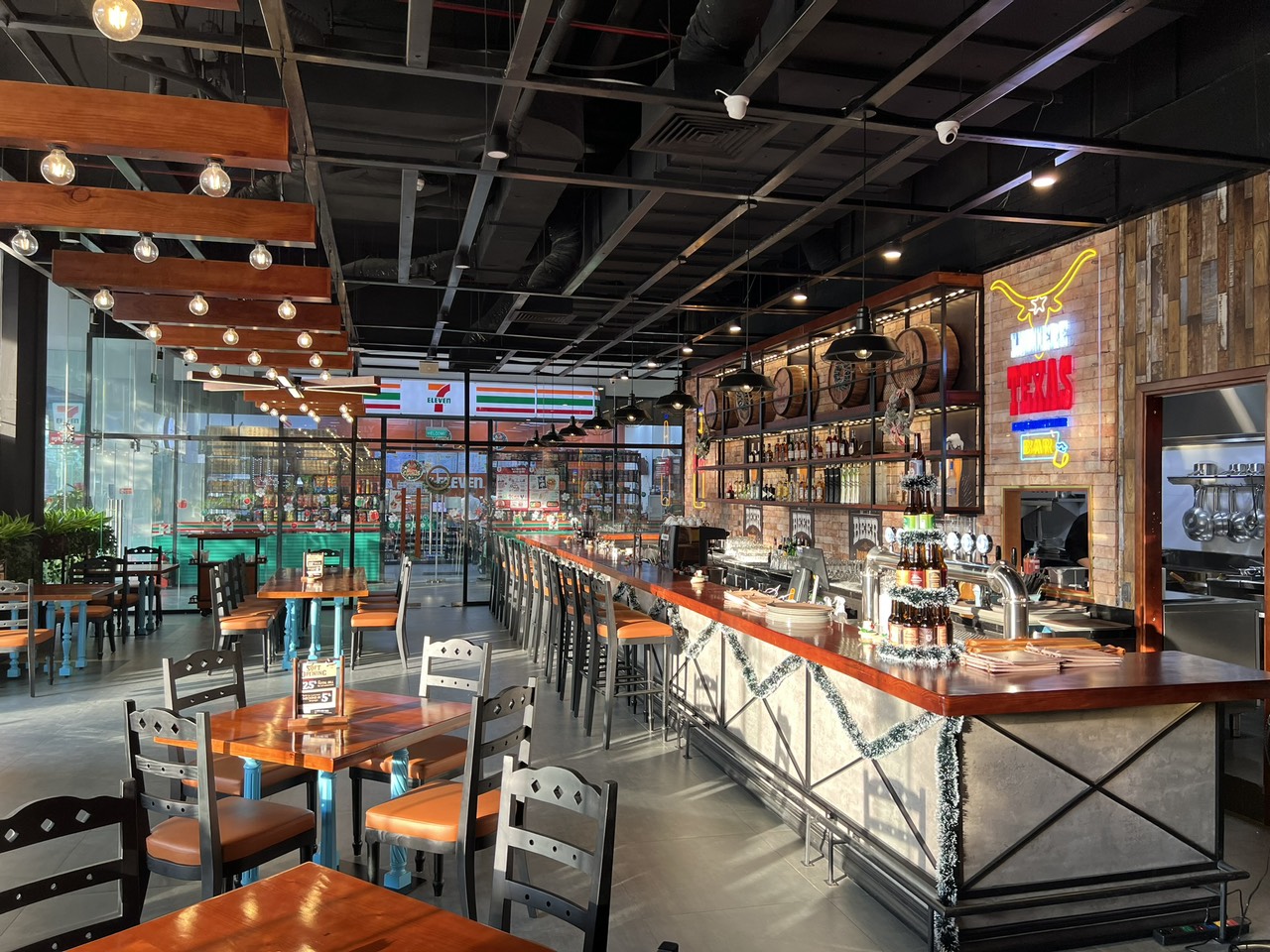  Lumiere Texas BBQ - Sai Gon